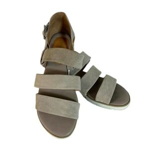 Women's Corso Como Marisol Sz 7.5M Gray Kid Suede Leather Sandals Buckle Flat